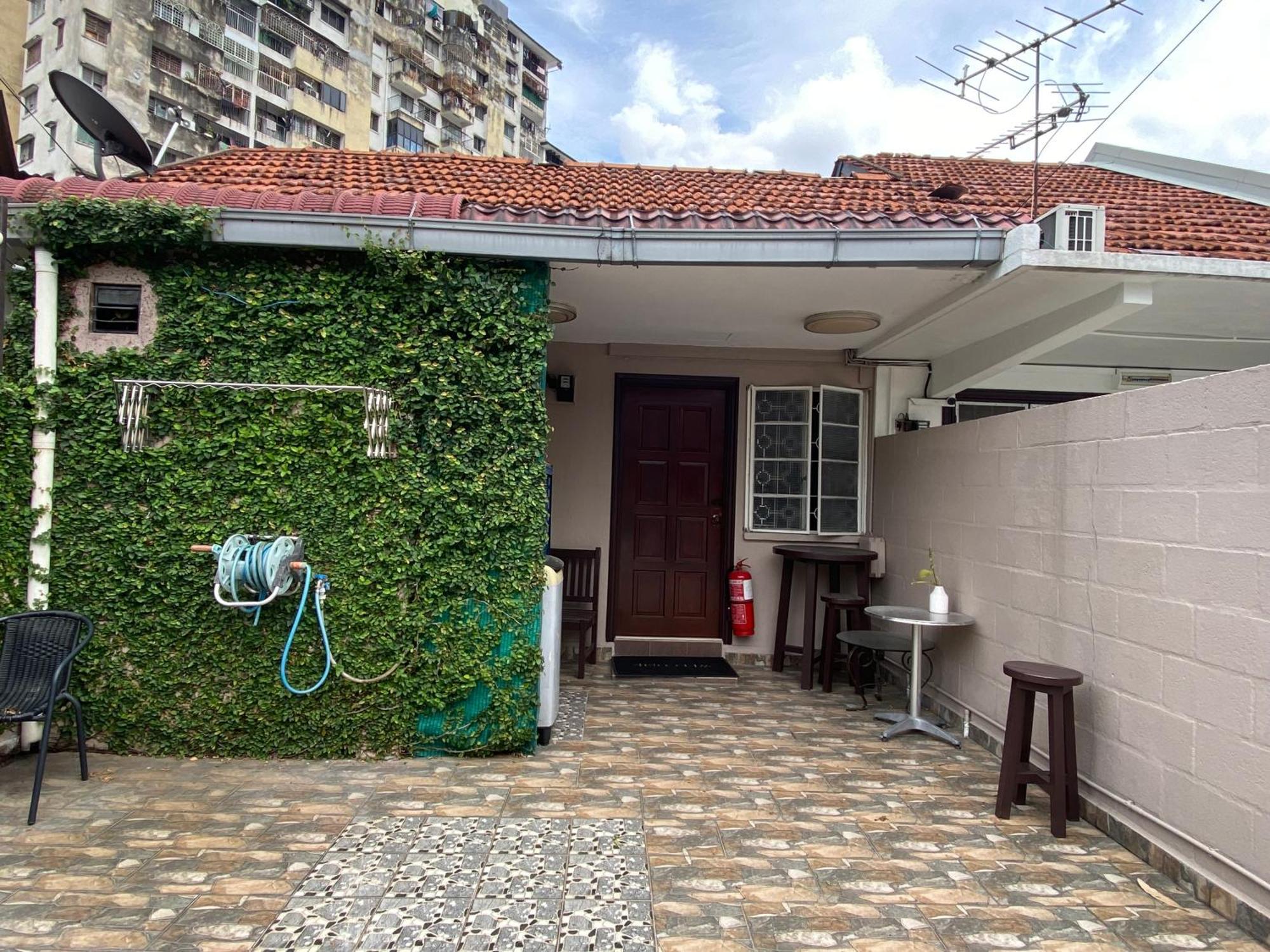 Miharja Studio Private Room With Auto Gate Parking Куала Лумпур Екстериор снимка
